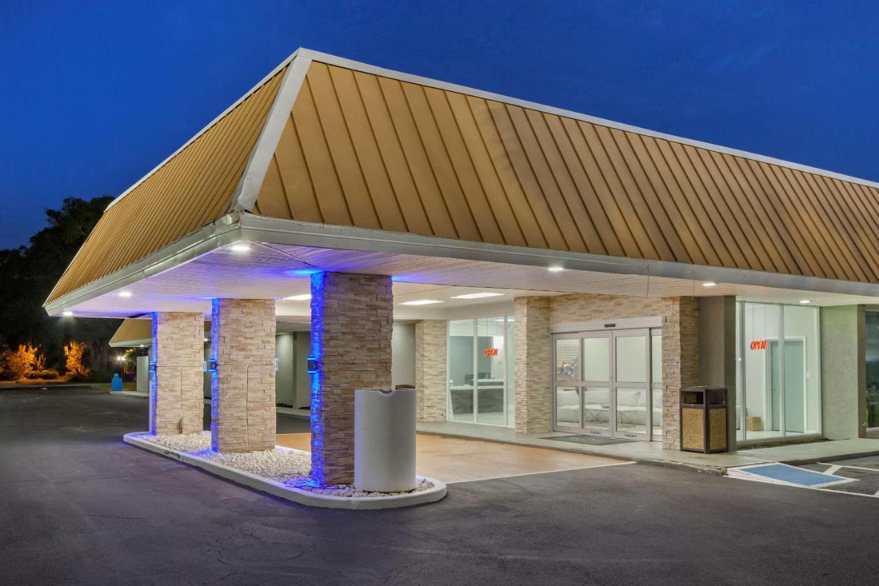 Quality Inn & Suites Pawleys Island Esterno foto