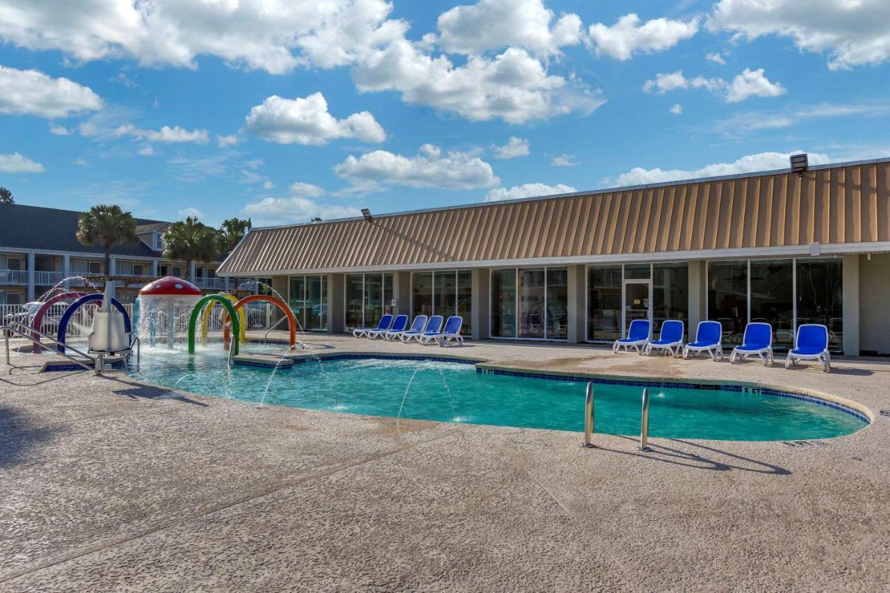 Quality Inn & Suites Pawleys Island Esterno foto